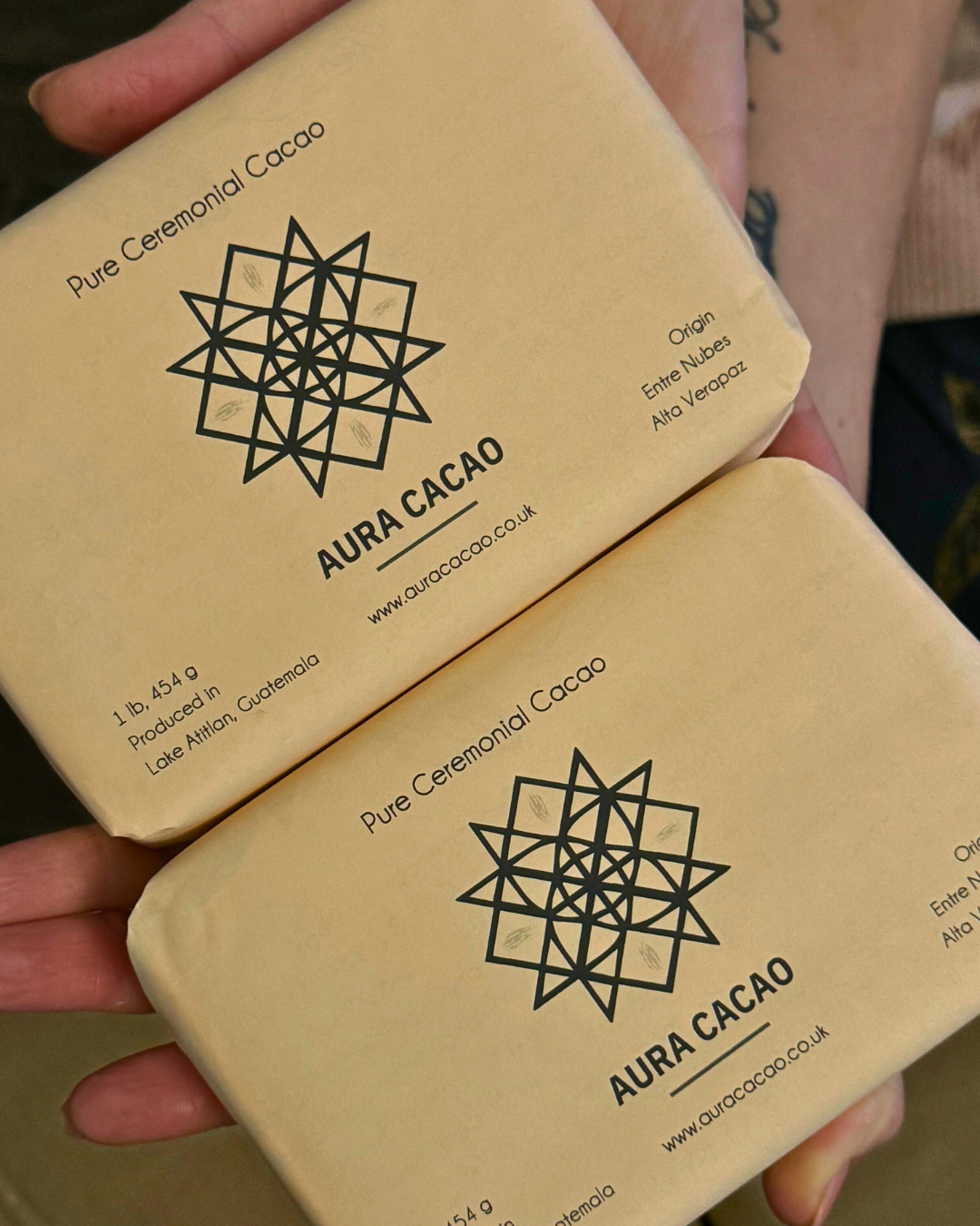 Organic Ceremonial Cacao Block: Guatemalan  100% Pure / Entre Nubes Aura Cacao (454g)